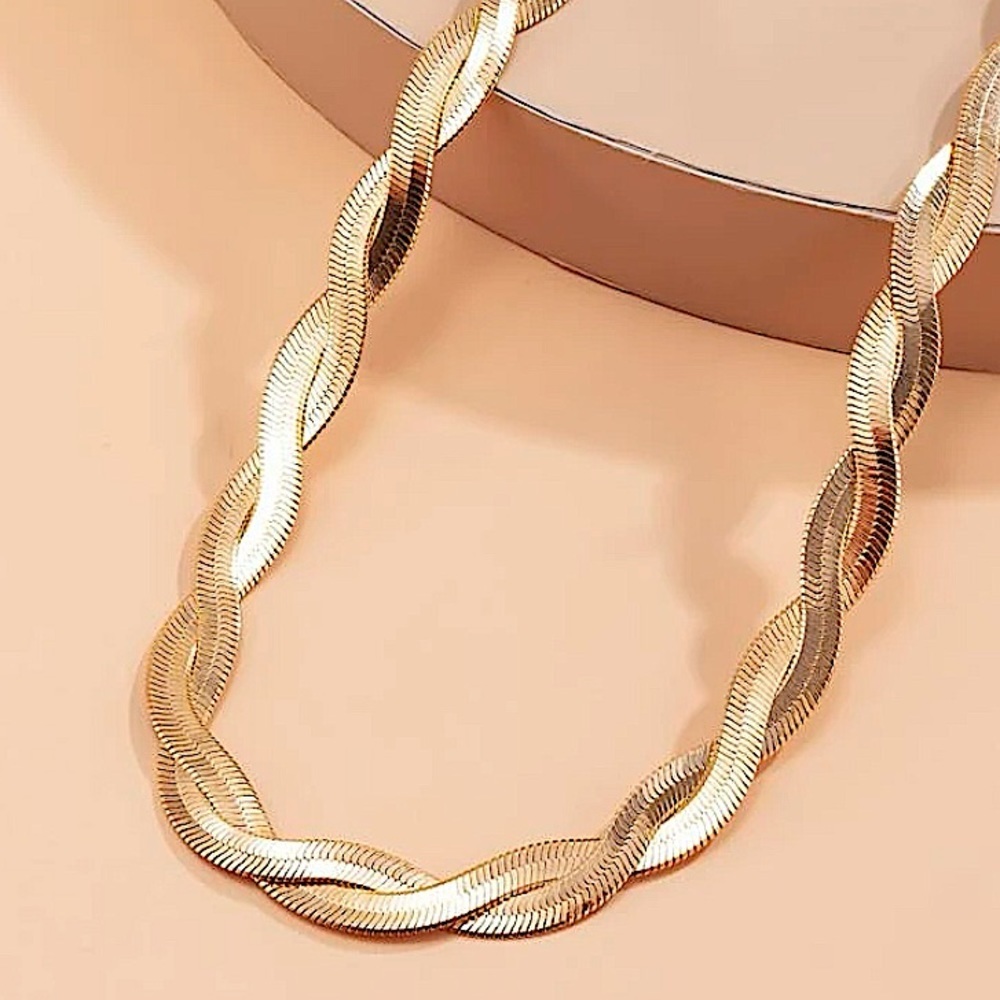 Twisted Gold Herringbone Flat Snake Choker Necklace